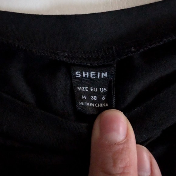 Oversize SHEIN Black Western Cowboy Boots - Picture 2 of 3